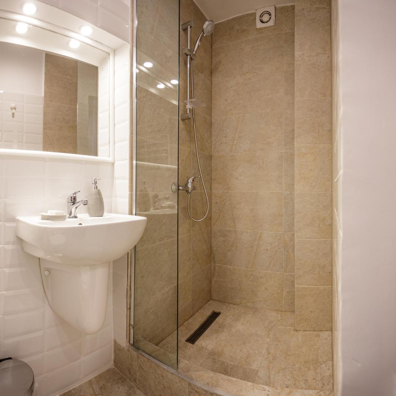 Apartamento La Garson Alba Iulia Exterior foto
